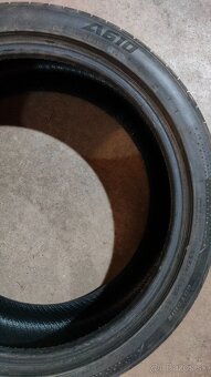 Predám 2ks letných pneu 225/40 r18 - 2