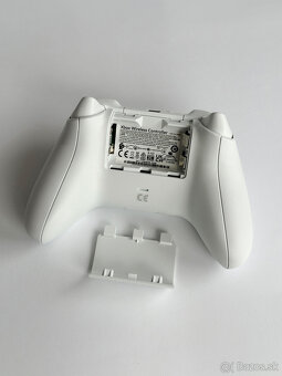 Bezdrôtový ovládač Xbox Series XSX, biely (Robot White) - 2