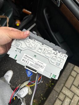 Predam Pioneer auto radio - 2