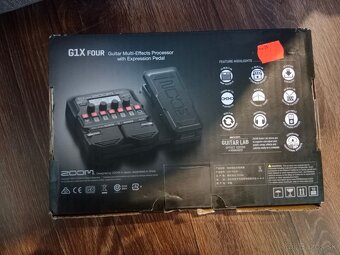 Zoom G1X Four - 2