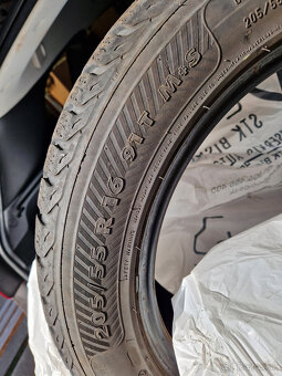predám zimné pneumatiky NOKIAN 205/55 R16 - 2