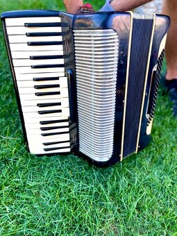 Starožitná harmonika - 2
