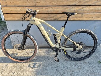 Cube stereo 140 hpc race - 2
