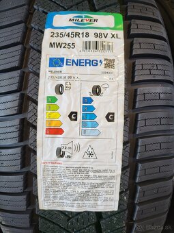 235/45 R18 Milever zimne pneumatiky dot 1725 - 2