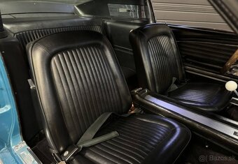 Ford Mustang Fastback 302ci V8 - 2