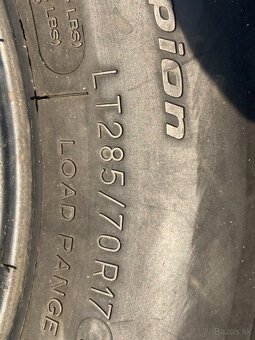 BF GOODRICH ALL TERRAIN T/A KO2 285/70R17 6mm - 2
