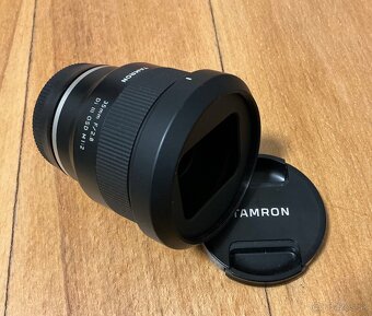 Tamron 35mm f/2.8 Di III OSD 1:2 Macro pre Sony E - 2