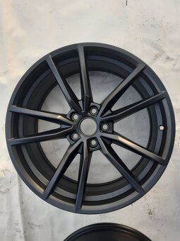 Alu disky Volkswagen Passat B8 pretoria R19 - 2