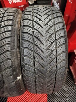 235/55 R17 Goodyear zimne pneumatiky - 2