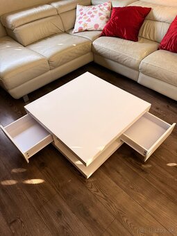 Biely konferenčný stolík - 2