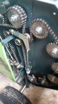 Lis na okrúhle baliky - 2