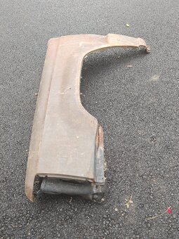 Predné blatníky Mitsubishi L200 1995 - 2