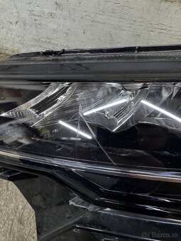 ✅Škoda Karoq lavé svetlo - 2