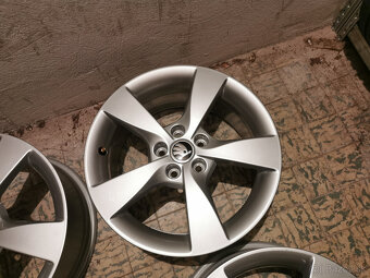 NOVÉ DISKY - Škoda Rapid / Fabia - originál 16" alu - 2