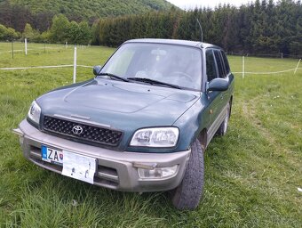 Toyota RAV4 - 2