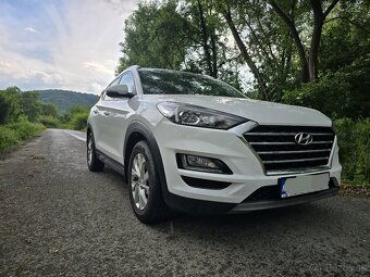 Hyundai Tucson - 2