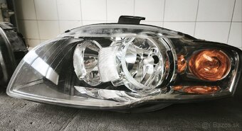 Svetlá Audi A4 B7 - 2