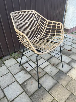 Stolicky Jysk - 2