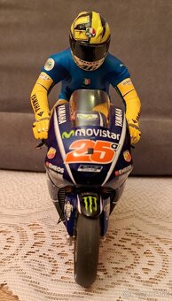 Yamaha yzr-m1 M.Vinales 1:12 - 2