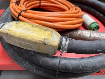 Ponorné a príložné vibrátory Wacker Neuson + meniče - 2