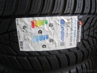 245/45R19 102V 2ks NOVE zimné pneu Hankook icept evo3 - 2