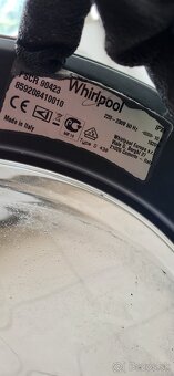 Práčka whirpool na nahradne diely 9kg - 2