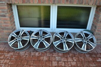 5x112 R17 Hlinikove disky Original Mercedes C-class W205 - 2