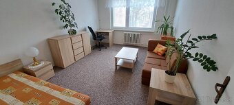 PRENÁJOM - veľký 2-izb. byt - Martin - Sever - Ul. Rum. arm. - 2