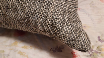 Predám vankúš do obývačky. - 2