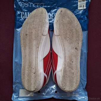 ČERVENÉ TENISKY ako nové (v. 38) 6 € - 2