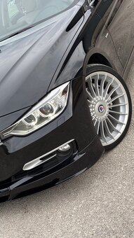 BMW F30 335i ACTIVE HYBRID 3 Sedan Black-sapphire metallic - 2