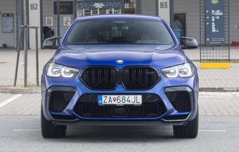 BMW X6 M Competition z roku 2021 - 2