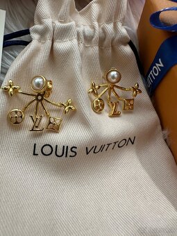 Nové nenosené náušnice Louis Vuitton - 2
