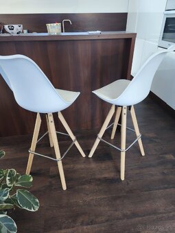 Predám barové stoličky 2 ks - 2