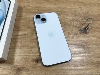 Predám Iphone 15 128gb blue - 2
