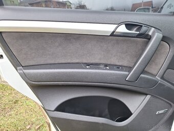 Čierna stropnica audi Q7 - 2