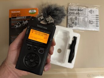 Tascam DR-40 v2 - 2