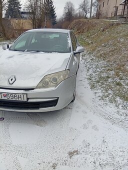 Renault laguna rok 2010 - 2