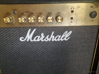 Marshall MG15 - 2
