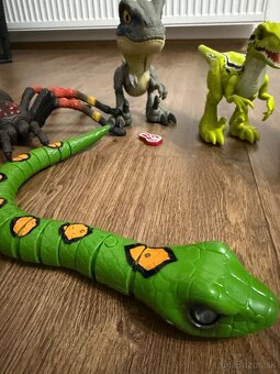 Roboalive pavuk had dinosaury - 2