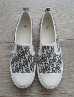 Bielo/sive slip on tenisky - 2