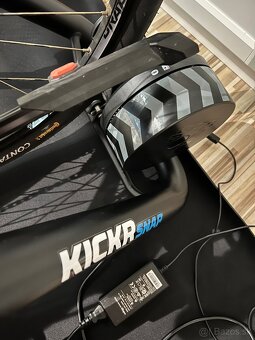 Cyklistický trenažér Wahoo KICKR Snap - 2