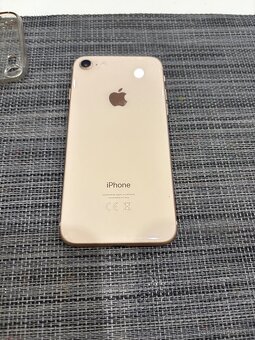 I phone 8 64gb - 2