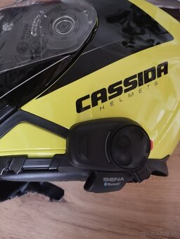 Prilba cassida - 2