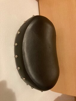 Opierka spolujazdca - 2