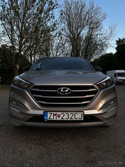 Hyundai Tucson - 2