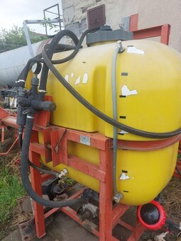 Neseny postrekovac 400l - 2