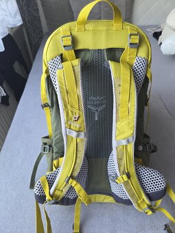 Turistický batoh Deuter Futura 22SL - 2