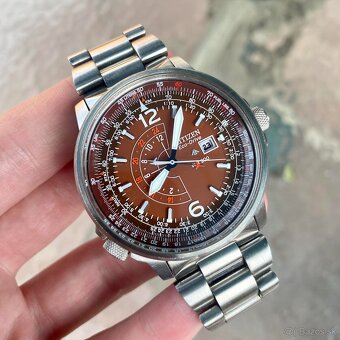 hodinky citizen nighthawk promaster dark red - 2