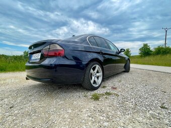 BMW e90 330i 2006 - 2